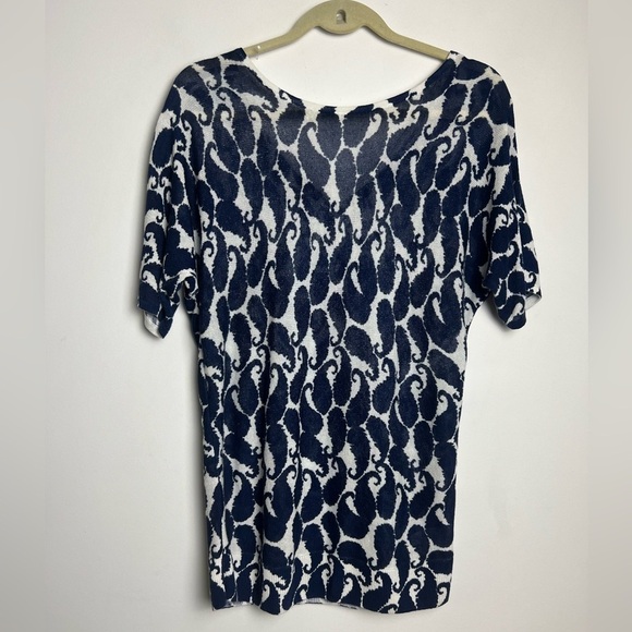 Talbots Blue Shadow Paisley Lightweight V-Back Linen Blend Short Sleeve Sweater - Picture 3 of 10